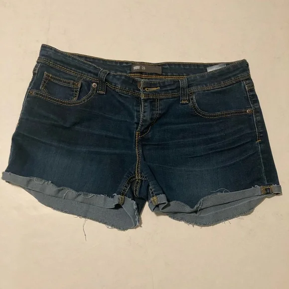 Levi shorts - Picture 1 of 2